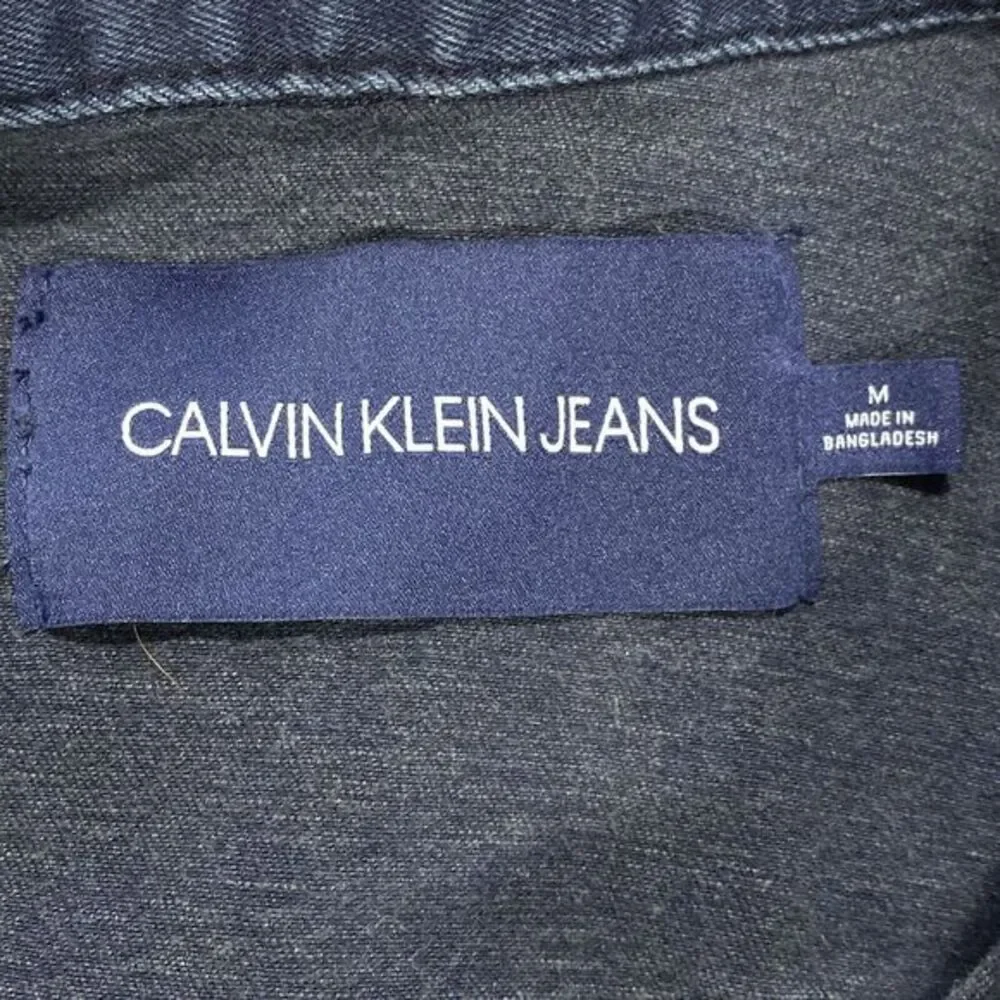 Calvin Klein Men's Denim Jacket Size Medium‎ Dark Blue Wash Stretch